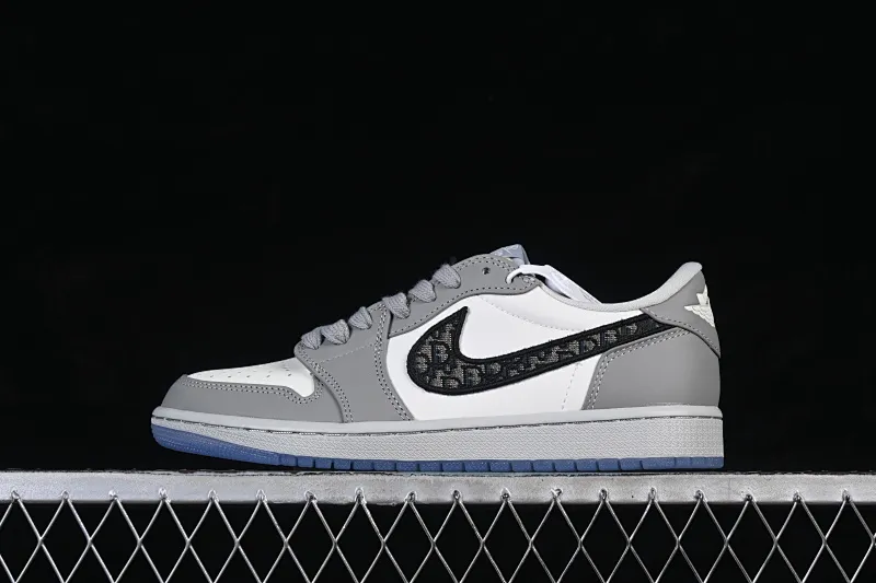 All categories Air Jordan Jordan series basketball shoes Air Jordan 1 Low Dior x Air Jordan 1 Low AJ1 Joe 1 Dior joint white gray low top CN8608-002